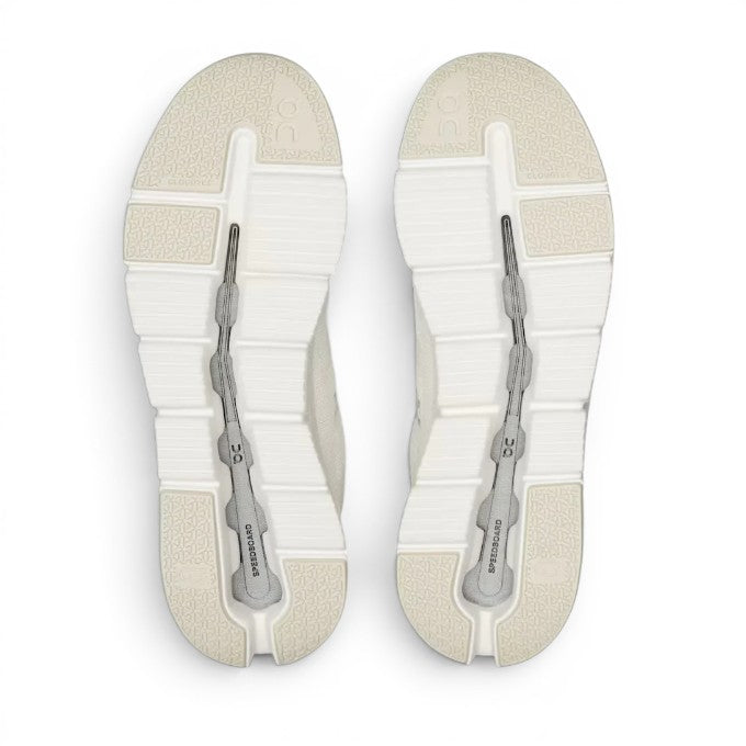 ShoeShop ON Cloudrift white mesh sneakers with Speedboard technology and CloudTec cushioning.